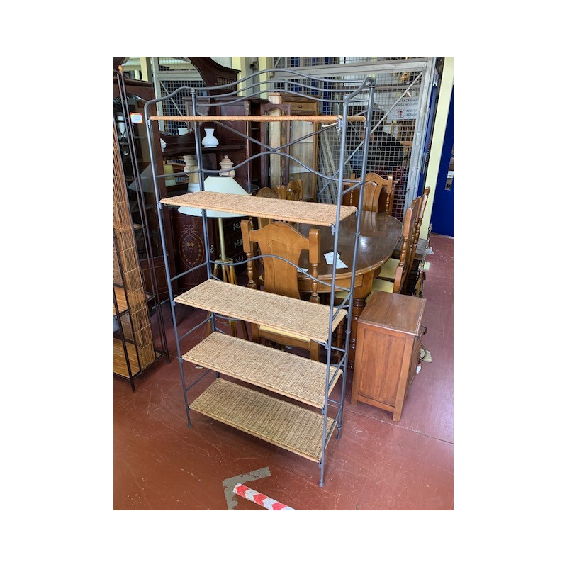 Estanteria plegable forja y mimbre