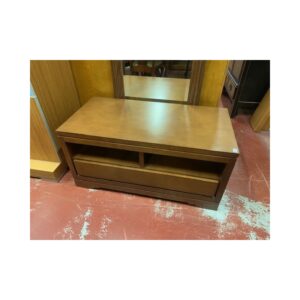 Mueble bajo tv 2/c roble