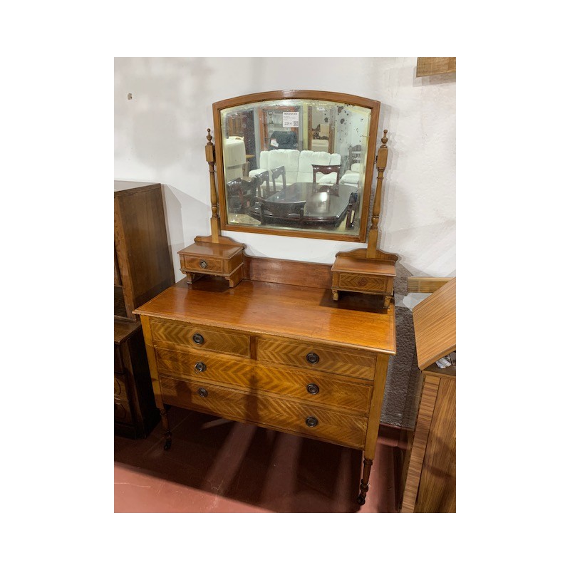 Comoda antigua 4/c con espejo joyero