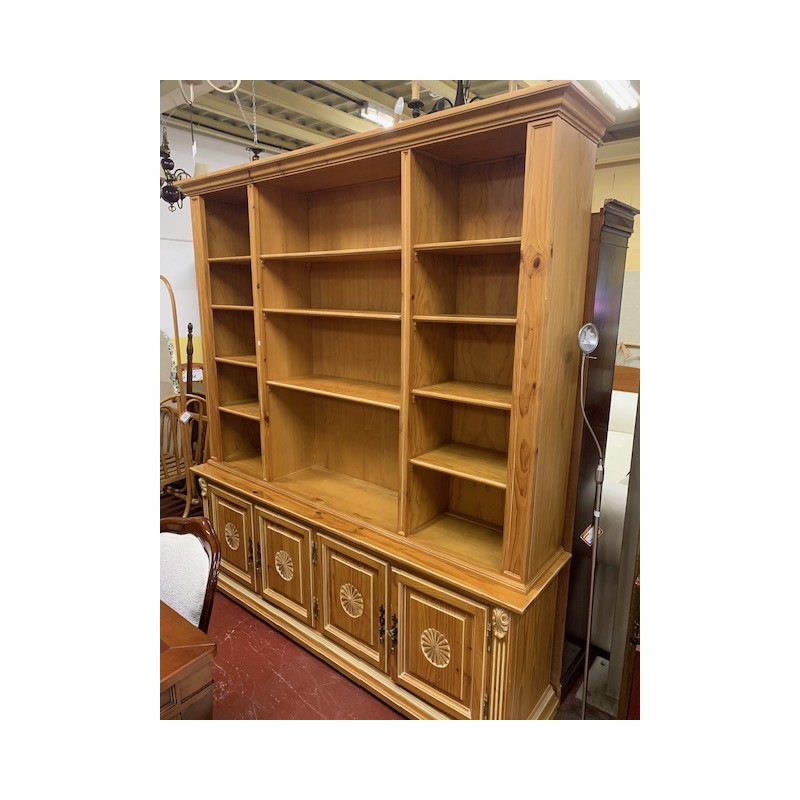 Libreria estanteria de Juste Requena