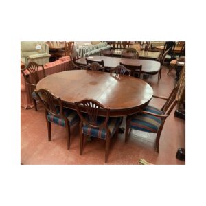 Mesa comedor oval inglesa caoba + silleria