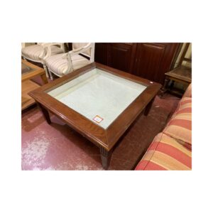 Mesa centro con cajon vitrina tapa cristal