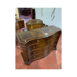 Comoda clasica nogal con espejo triptico