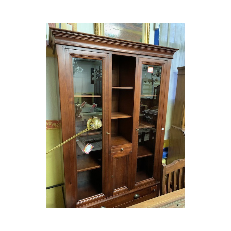 Mueble cerezo 2 vitrinas y hueco